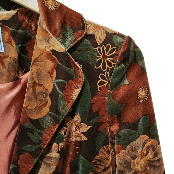 Vintage Blazer - Picture 2 of 7